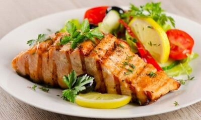 ēdienu gatavošana olbaltumvielu diētai
